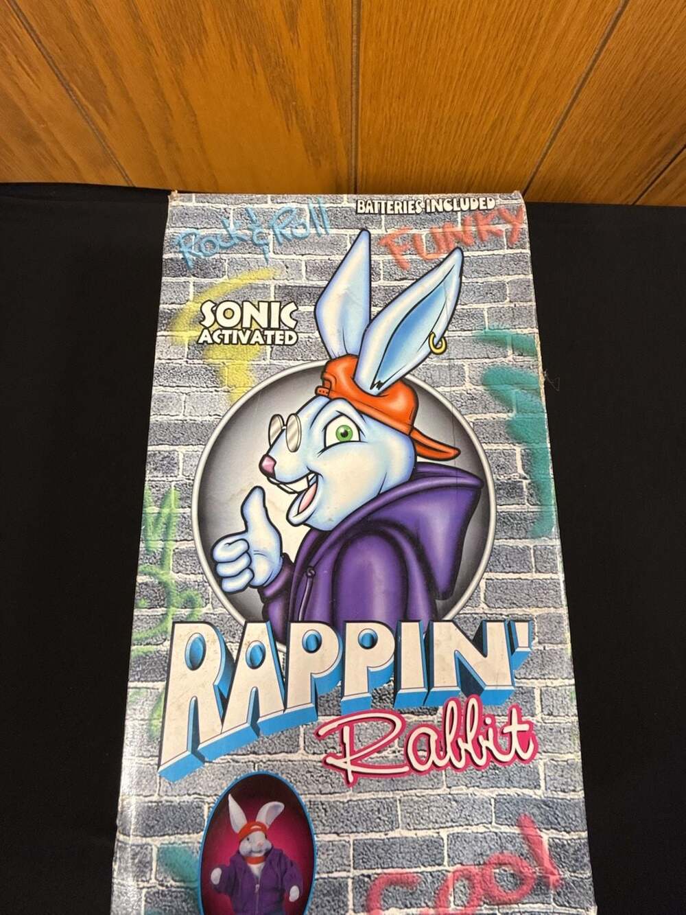 Vintage Rappin Rabbit / 15” / Animated Singing / 1999 - Picture 2 of 16